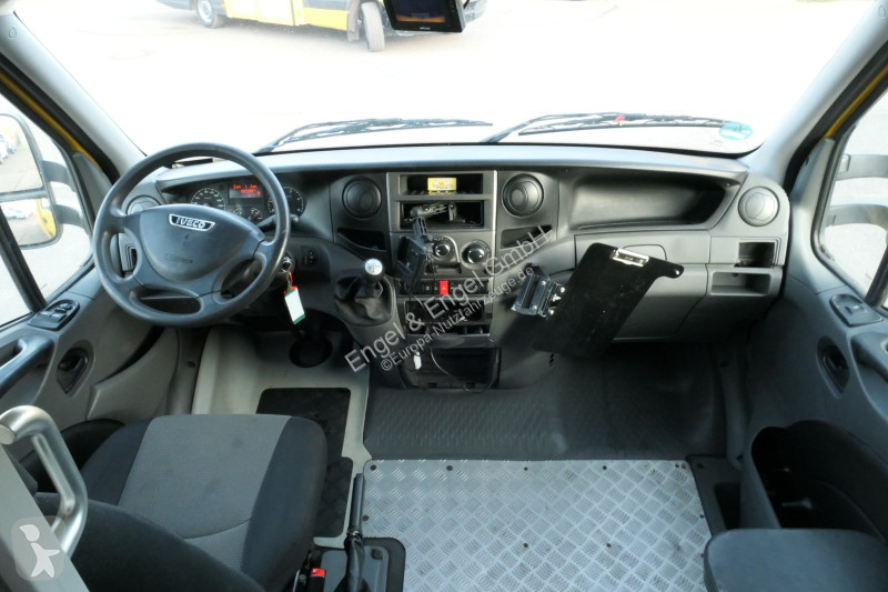 Veicolo commerciale Iveco Daily 35 S11 C30C...