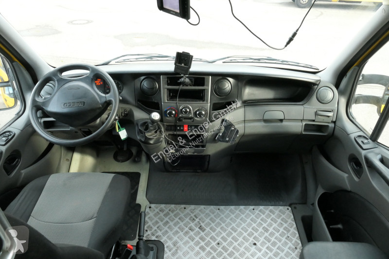 Furgoneta Iveco Daily 35 S11 C30C AUTOMATIK...