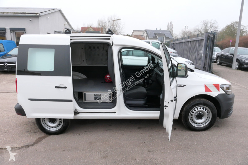 Véhicule utilitaire Volkswagen Caddy 2.0 TDI...