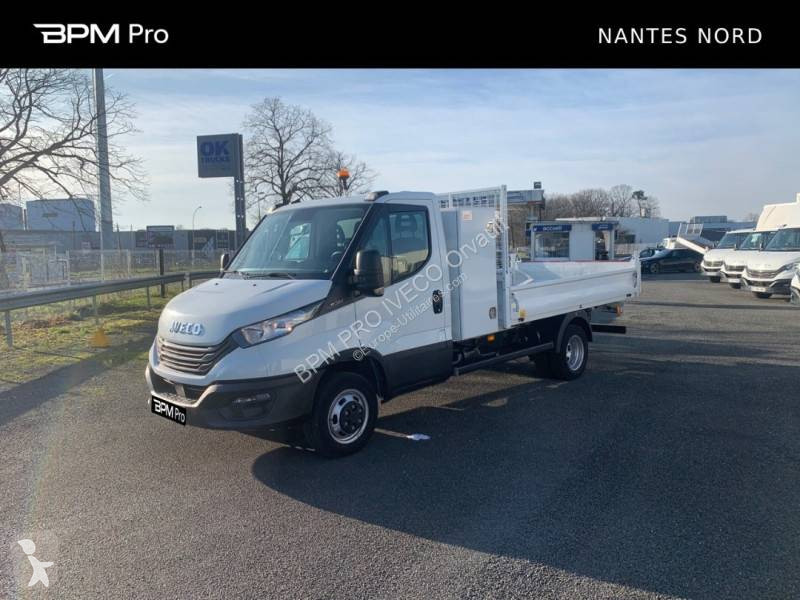Autoutilitară Iveco
