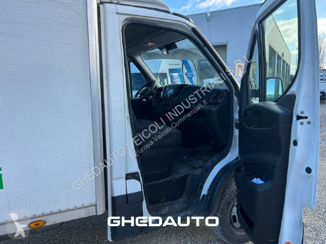 Veicolo commerciale Iveco Daily 35C14 - 35C14H