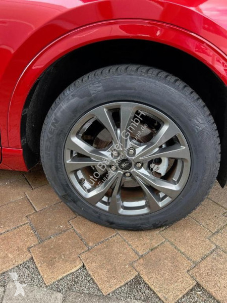 Veicolo commerciale Ford P-HEV ST-Line X...