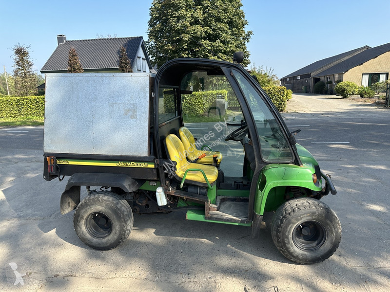 Autoutilitară John Deere 4X4 HPX