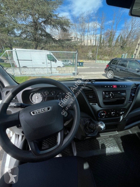 Furgoneta Iveco DAILY  35C15 3.0 L 150 CV...