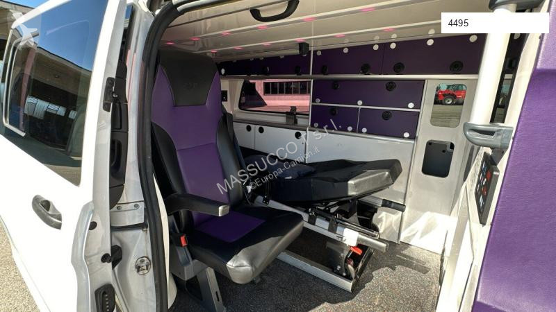 Véhicule utilitaire Mercedes 114CDI AMBULANCE