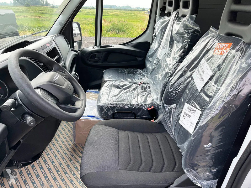 Bedrijfswagen Iveco 50 50C15V Closed Van (3 units)