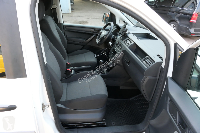 Véhicule utilitaire Volkswagen Caddy 2.0 TDI...