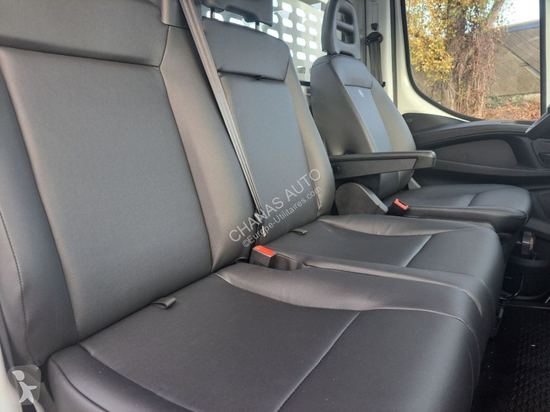 Autoutilitară Iveco 35C16 160CV 3L PLANCHER...
