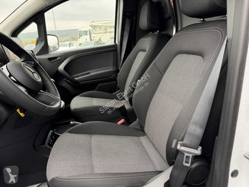 عربة نفعية Mercedes 110 CDI Klima Kamera MBUX...