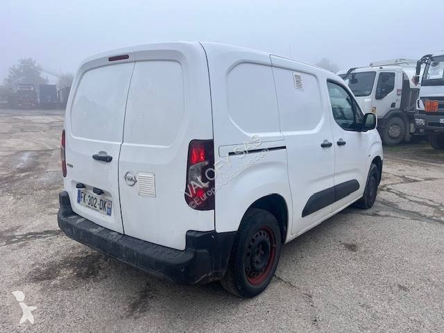 Véhicule utilitaire Opel