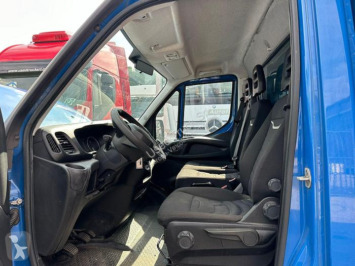 Autoutilitară Iveco  35C16