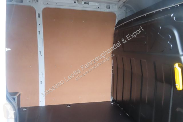 Veículo utilitário Iveco 35S14 CNG 10 X...