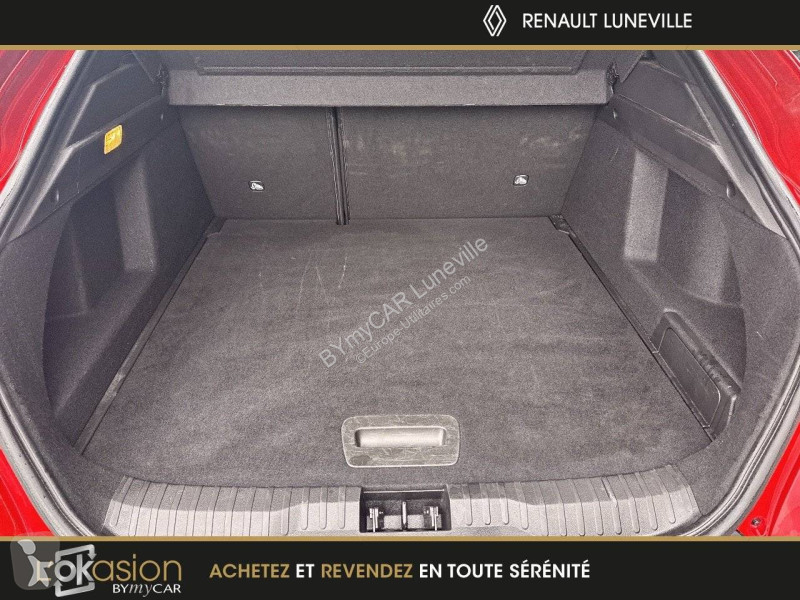 Autoutilitară Renault Arkana E-Tech 145 - 23