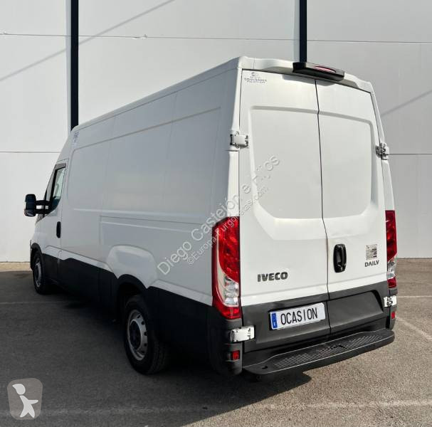 Furgoneta Iveco