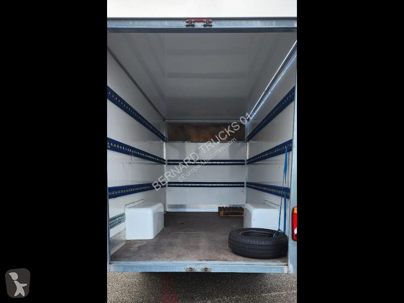 Autoutilitară Renault Grd Vol F3500 L3 2.3 dCi...