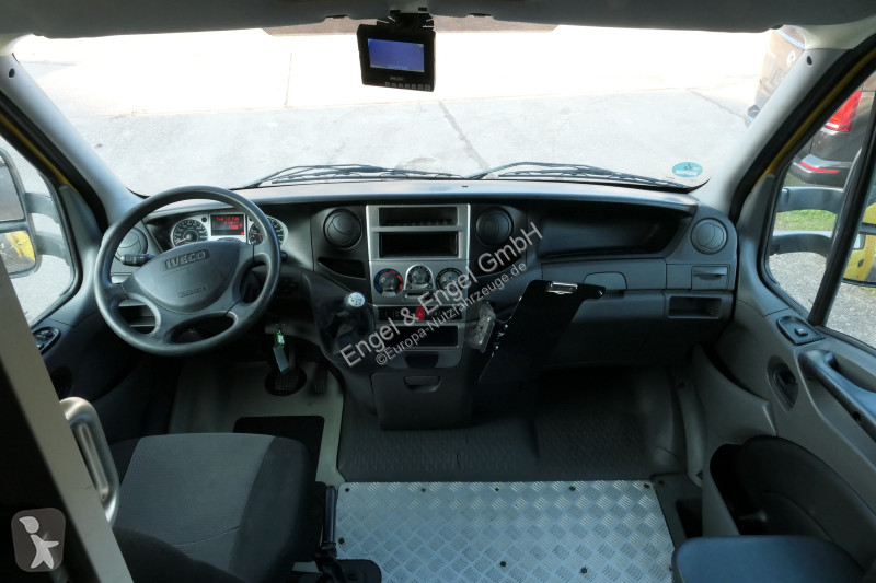 Furgoneta Iveco Daily 35 S11 C30C AUTOMATIK...