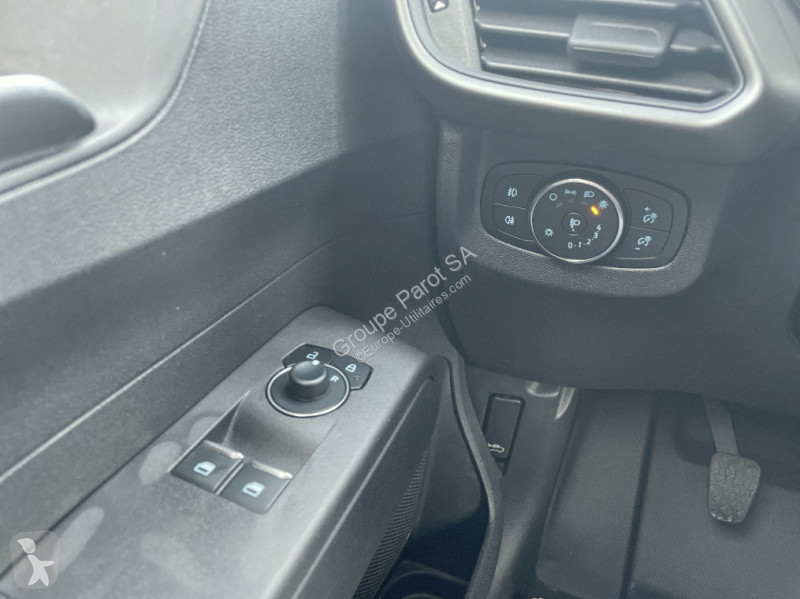 Véhicule utilitaire Ford 1.5 EcoBlue 100ch Limited