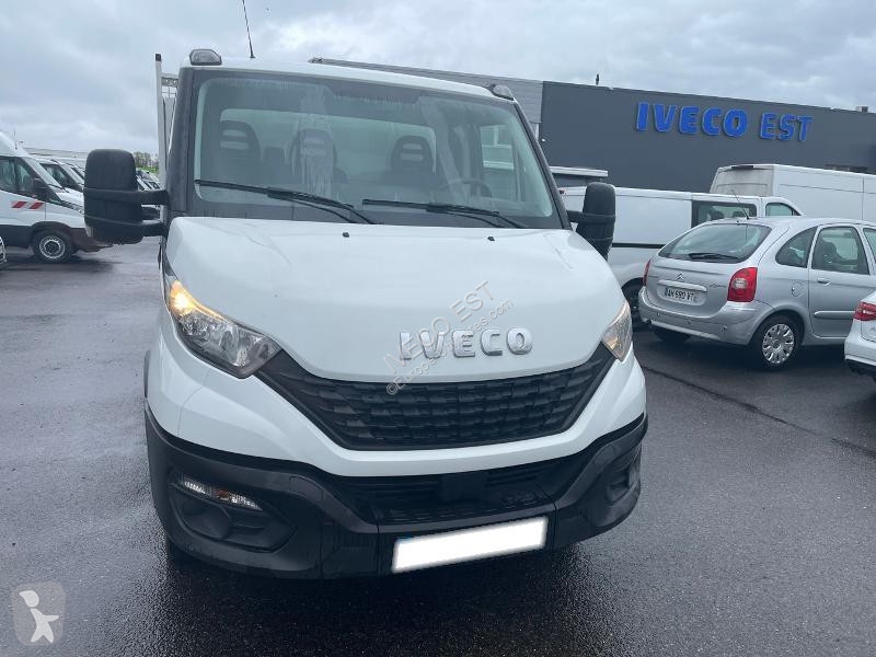 Furgoneta Iveco CCb 35C16 3.0 L - BENNE +...