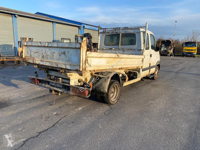 Véhicule utilitaire Renault 150.35