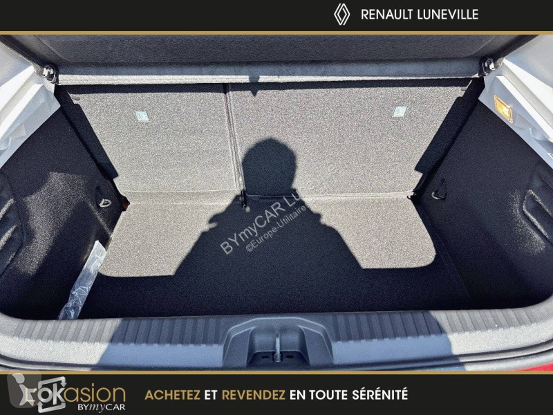 Véhicule utilitaire Renault Clio TCe 90