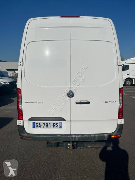 Véhicule utilitaire Mercedes