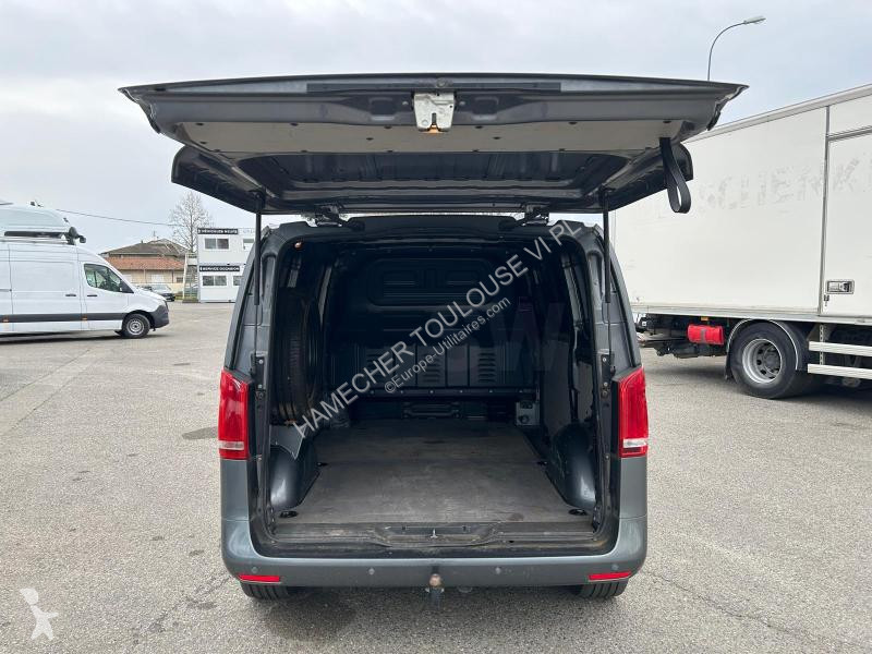 Furgoneta Mercedes Vito