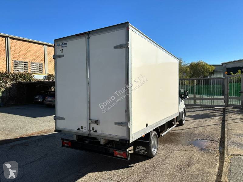 Autoutilitară Iveco