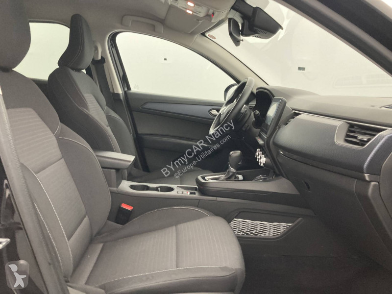 Autoutilitară Renault Arkana mild hybrid 140...