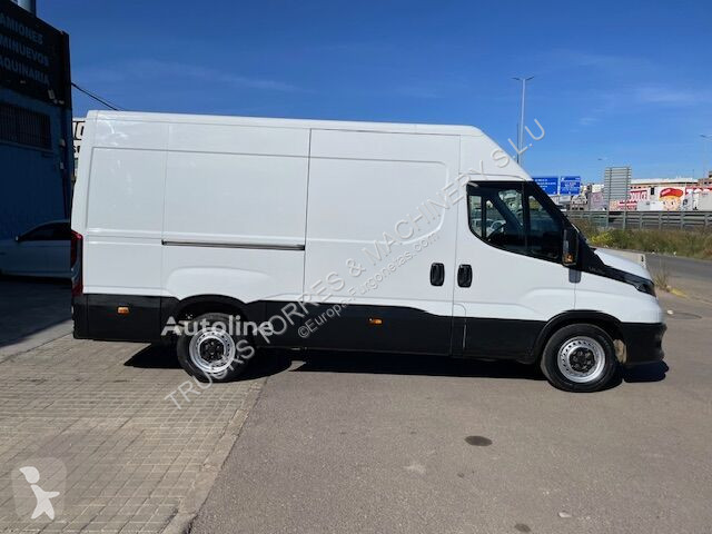 Furgoneta Iveco