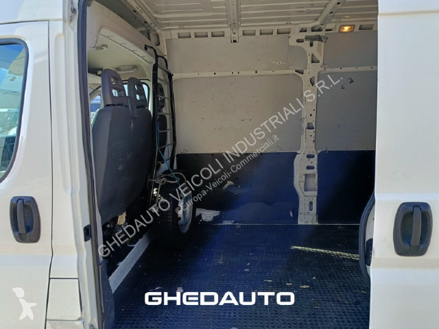 Užitkové vozidlo Peugeot Boxer II 333 2006 -...