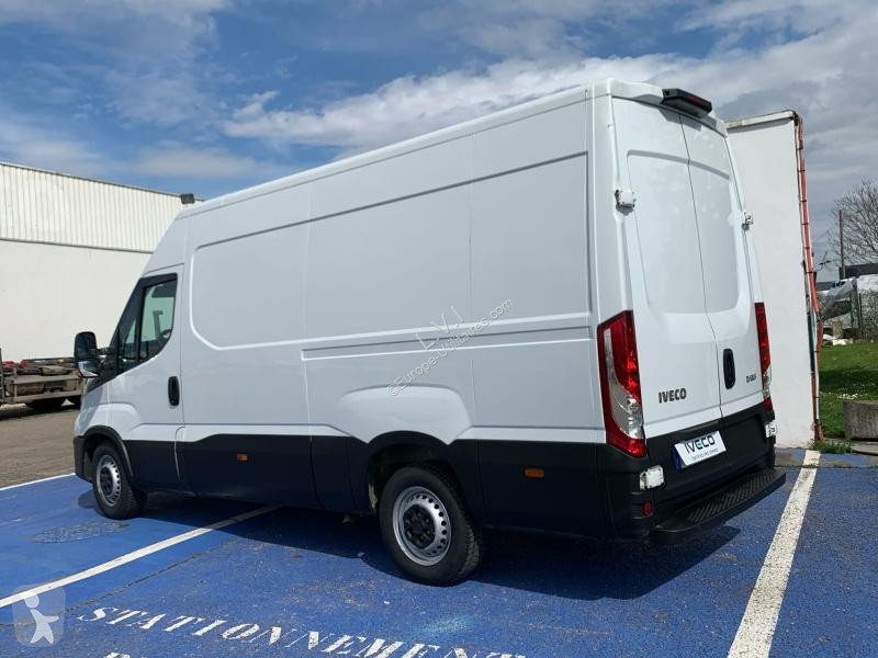 Užitkové vozidlo Iveco 35S Fg 35S14 V12