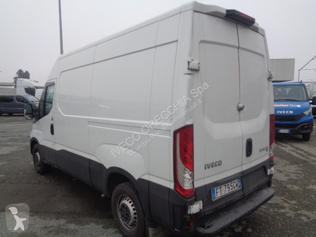 Furgoneta Iveco DAILY 35S14 3520