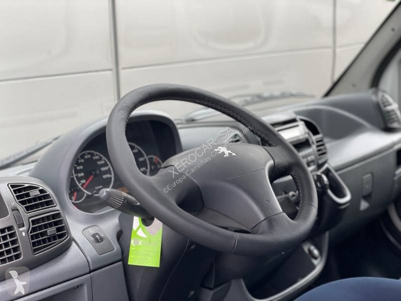 Furgoneta Peugeot