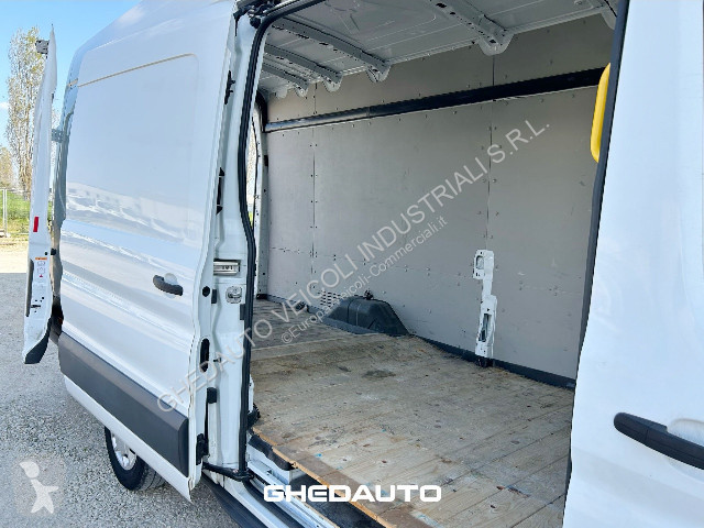Autoutilitară Ford Transit V363 RWD 2019 -...