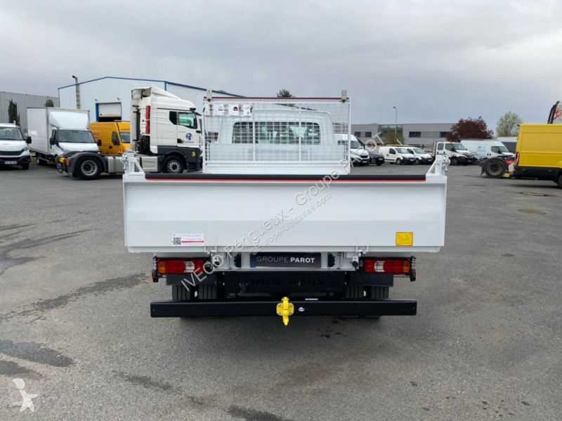 Veículo utilitário Iveco 35C16 empattement 4100