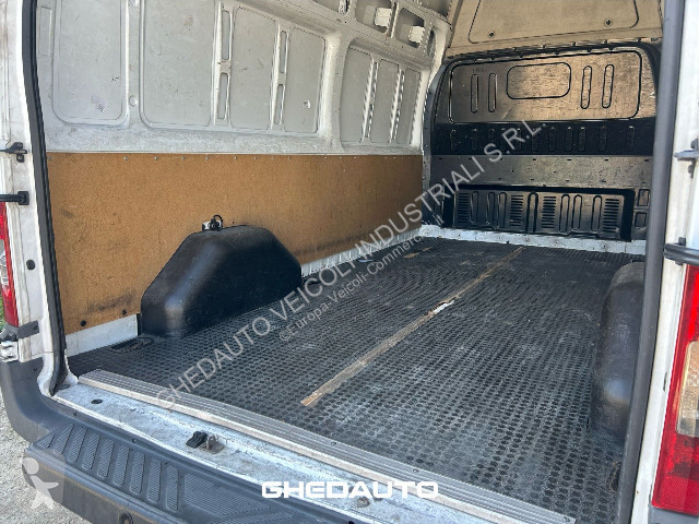 Furgoneta Ford Transit VI 330 FWD 2006 -...