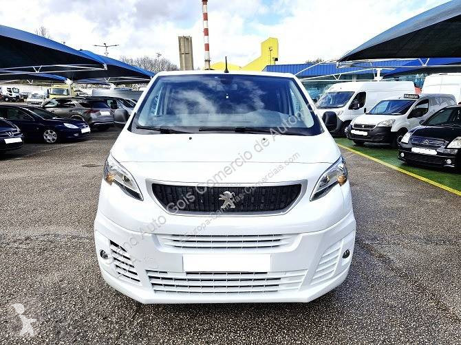 Véhicule utilitaire Peugeot