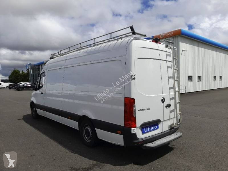 Véhicule utilitaire Mercedes