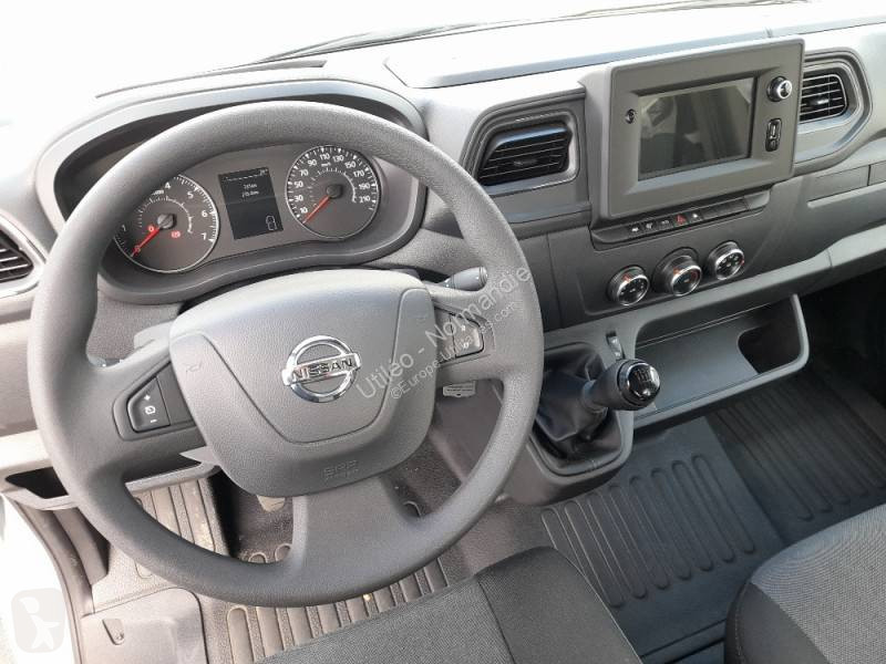 Furgoneta Nissan
