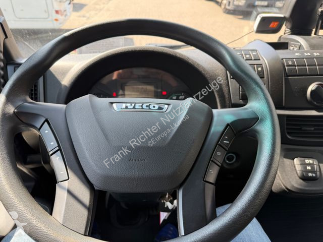 Furgoneta Iveco...
