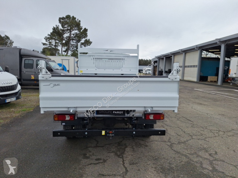 Užitkové vozidlo Iveco 35C16H3.0 empattement 4100