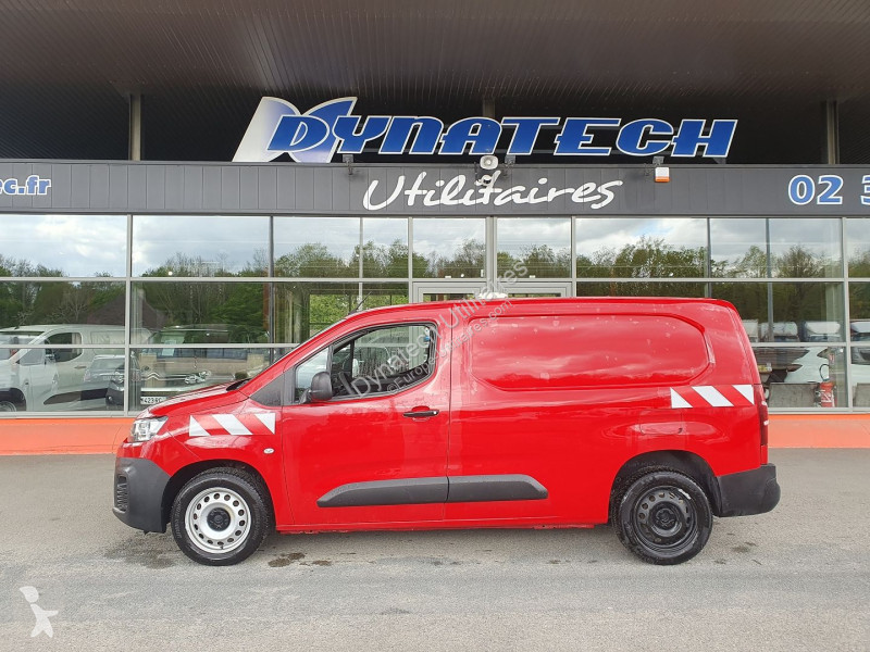 Véhicule utilitaire Citroën BERLINGO VAN XL...