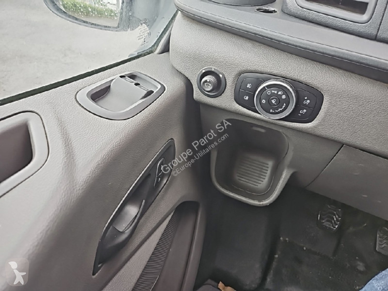 Véhicule utilitaire Ford P350 L2 RJ HD 2.0...