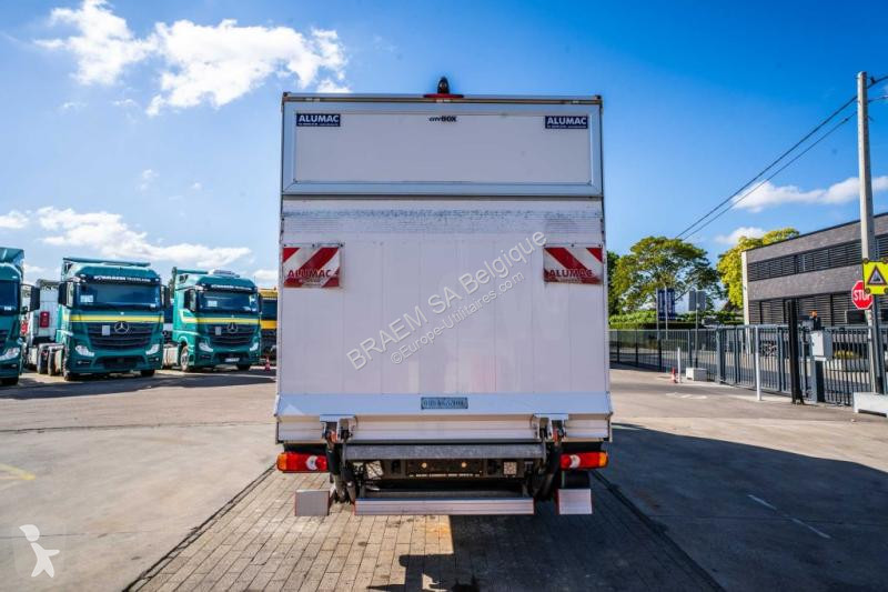 Furgoneta MAN 5.180 + d'Hollandia 750kg
