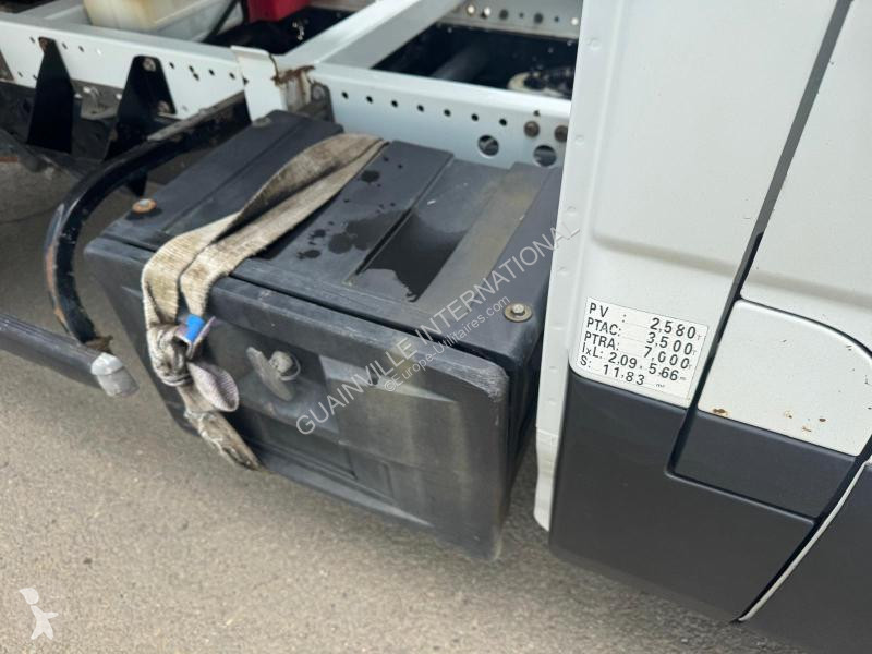 Furgoneta Iveco 35C15