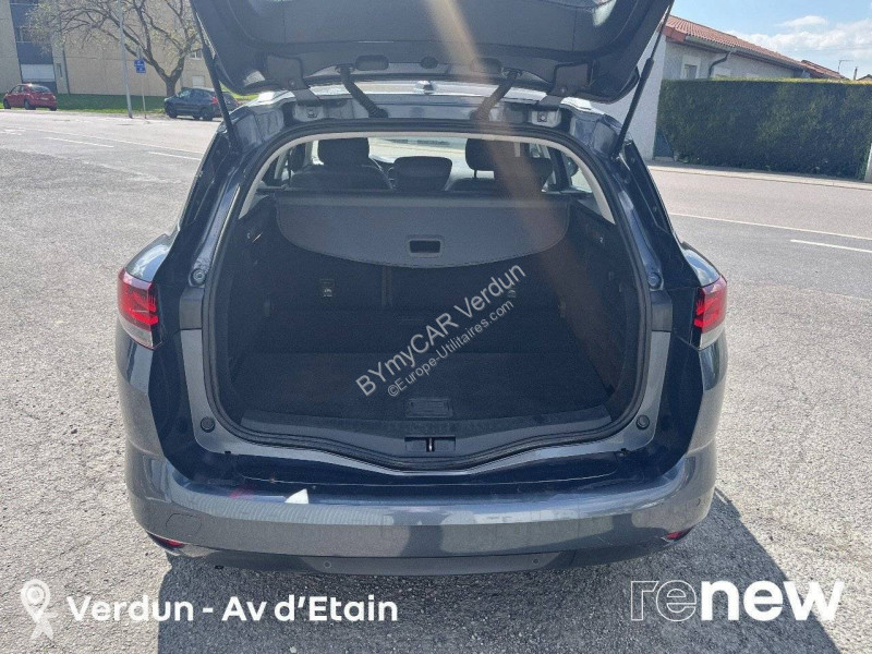 Veicolo commerciale Renault Mégane IV Estate...