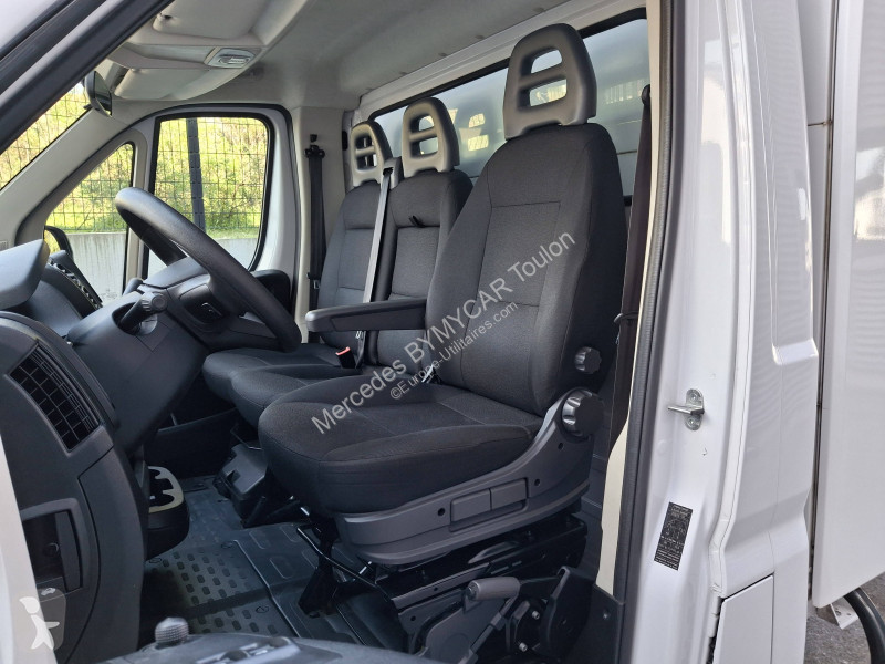 Véhicule utilitaire Fiat DUCATO CC BENNE...