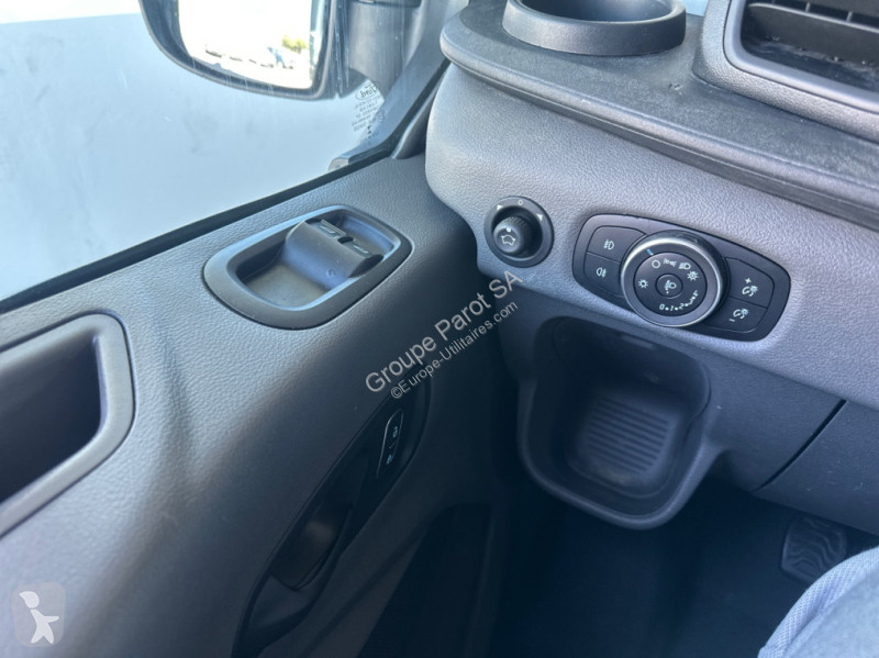 Véhicule utilitaire Ford P350 L2 2.0 EcoBlue...