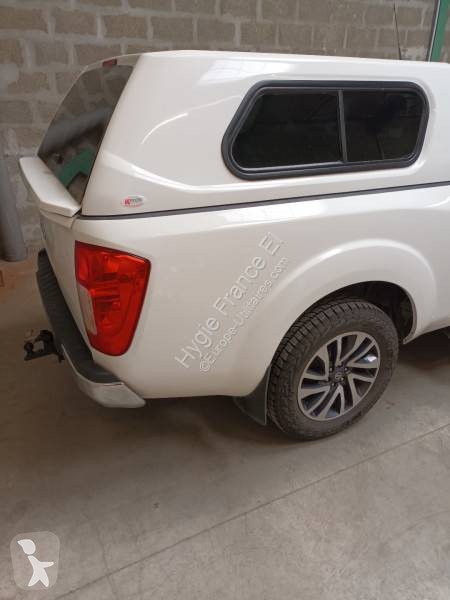 Véhicule utilitaire Nissan