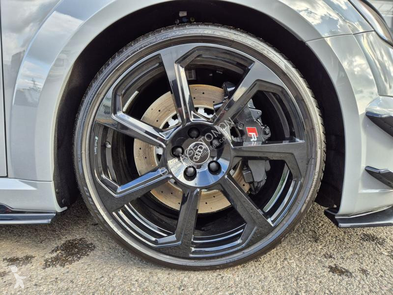 Véhicule utilitaire Audi RS